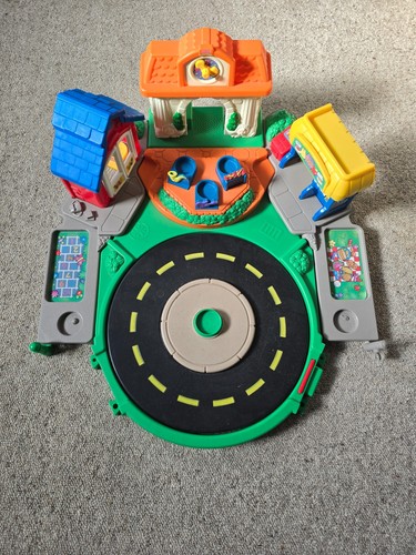 Little people fisher price - little,