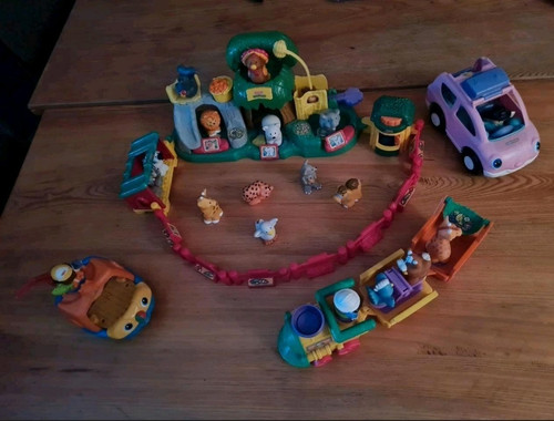 Fisher price little - little, people
