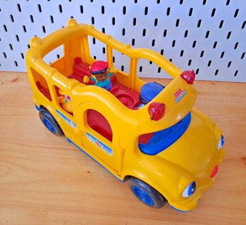 Fisher price little people bus - fisher-price,